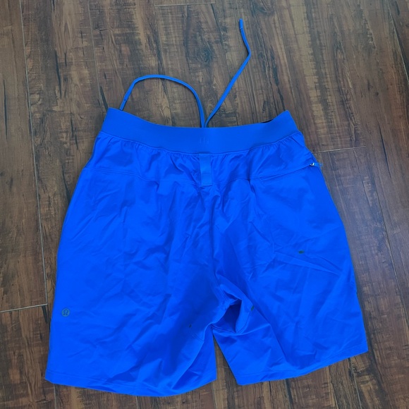 LULULEMON License to Train Linerless Short 7" - Picture 5 of 10